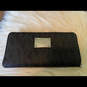 Authentic Michael Kors wallet